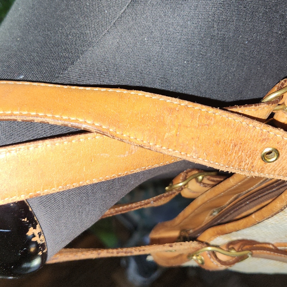 Vintage Coach Shoulder Bag - Picture 3 of 11